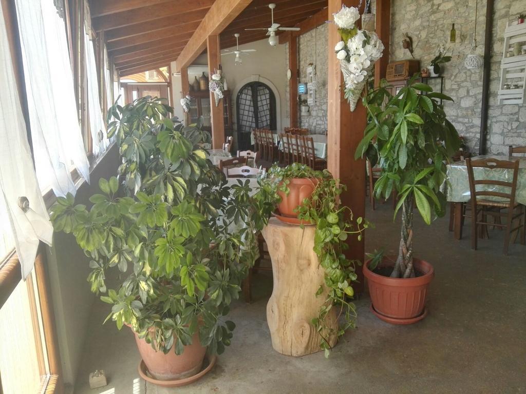Agriturismo La Vecchia Cascina Di Paolo & Belinda Villa ปิเอเตรลชินา ภายนอก รูปภาพ