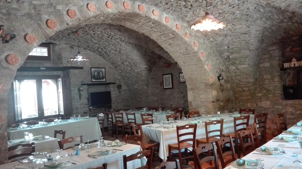 Agriturismo La Vecchia Cascina Di Paolo & Belinda Villa ปิเอเตรลชินา ภายนอก รูปภาพ